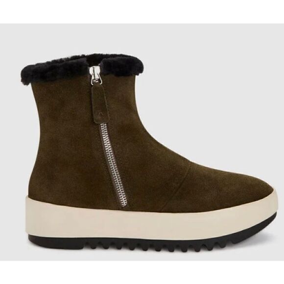 Aquatalia Alison Ankle Boot in Herb/Black NWT Size 5 - Picture 1 of 10